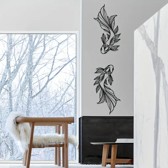 koi vis wanddecoratie MDF zwart boven een bed in moderne slaapkamer