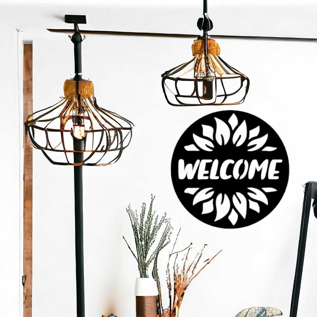ronde welcome wanddecoratie MDF zwart in hal bij trap entree